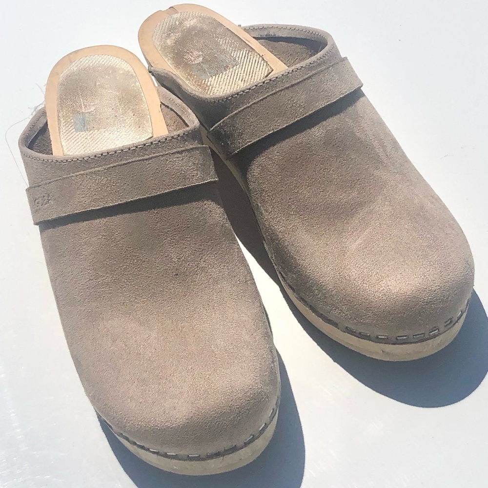 Maguba Berkeley Suede Clog Show Size 38 (8/8.5 US) Used